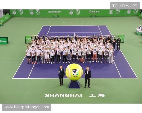 上海网球队如何通过比赛经验变革提升竞技水平与团队协作能力