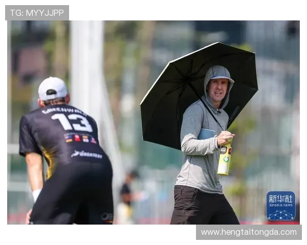 全国街舞大赛特别报道：成都飞盘队如何在舞台上展现拼搏精神与团队力量