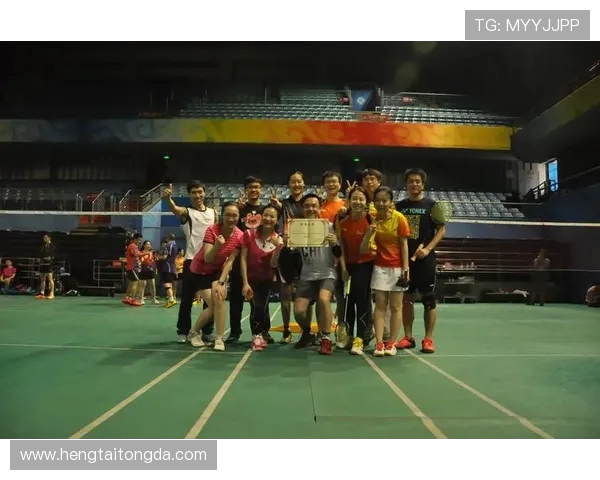 成都羽毛球队灵活性分析与其他球队的全面对比研究 成都羽毛球队灵活性分析与其他球队的全面对比研究